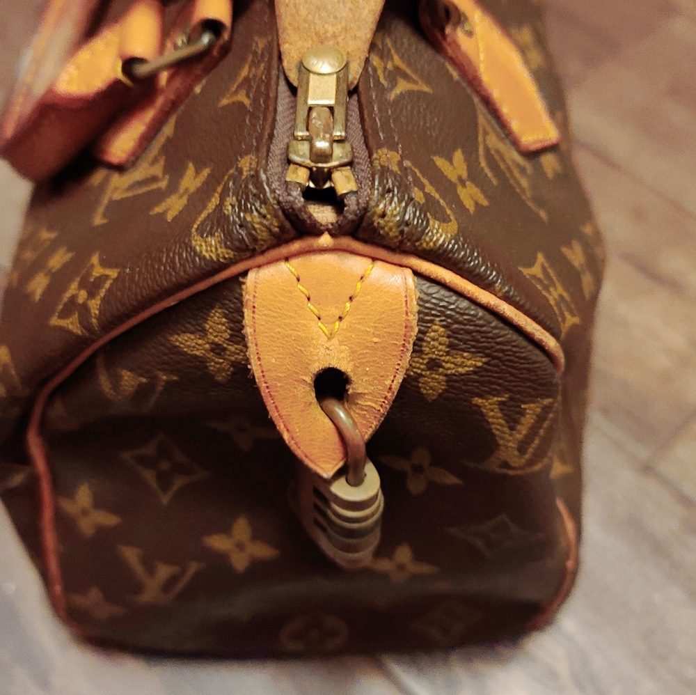 Bag - Picture 3 of 7